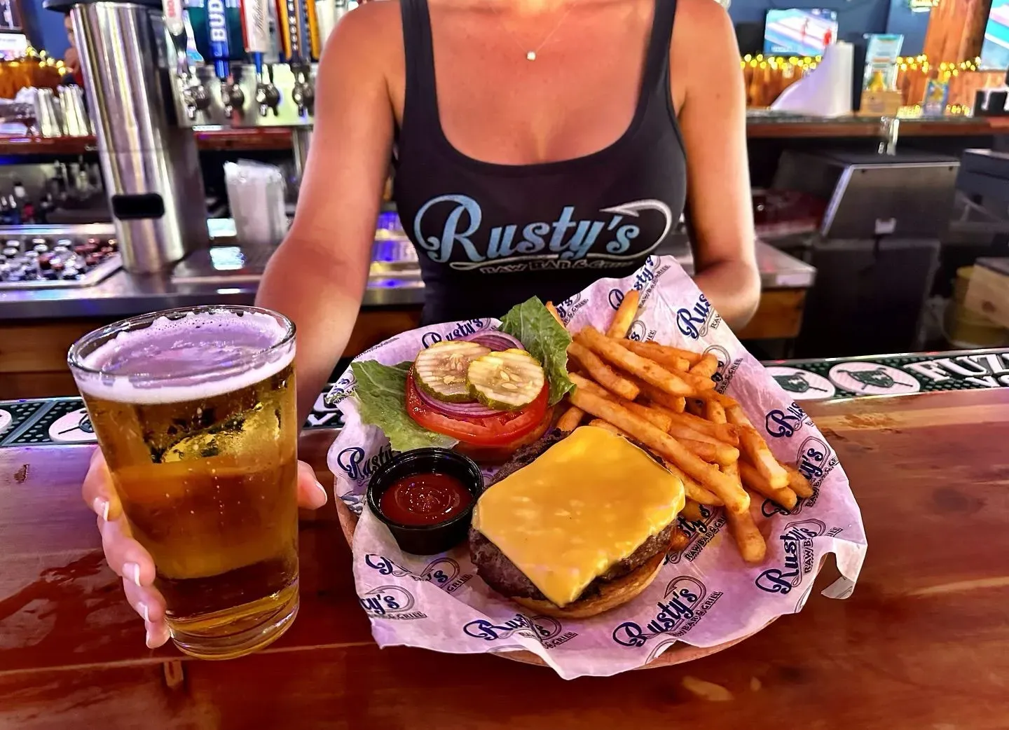 Rustys Raw Bar & Grill
