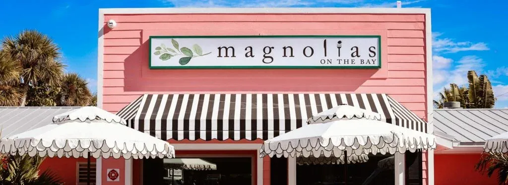 Magnolias on the Bay exterior front patio