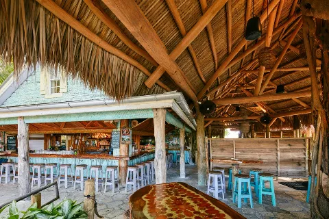 Guanabanas Restaurant, unknown