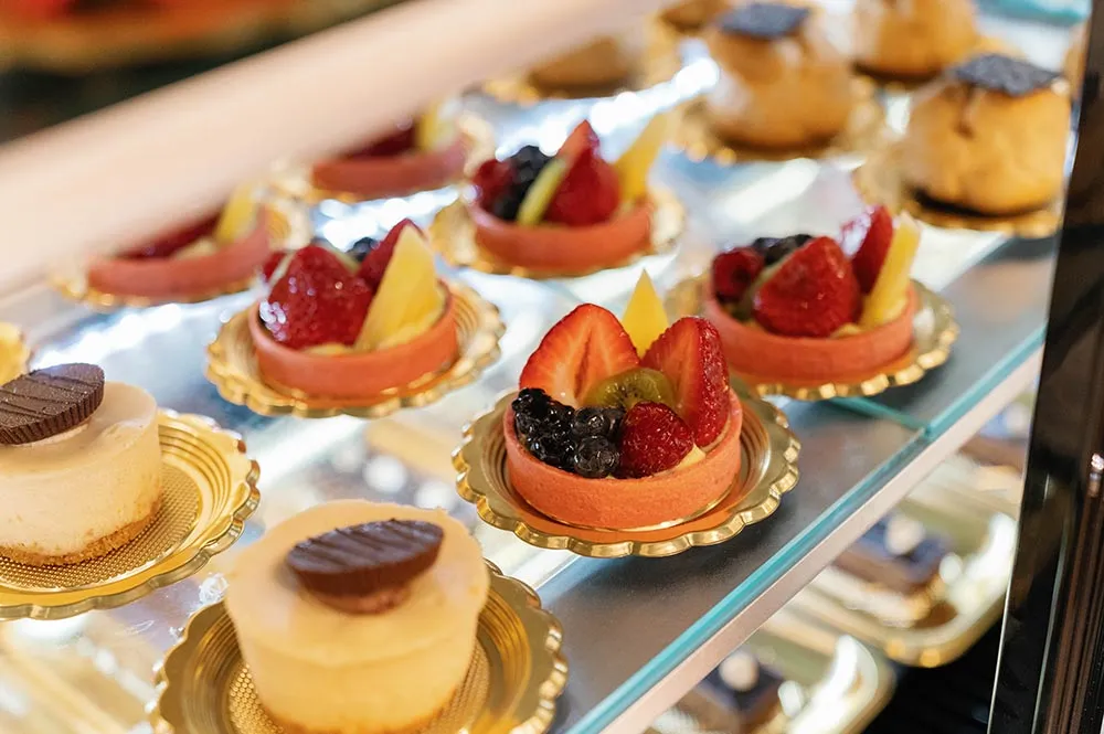 Biltmore Hotel Miami-Coral Gables Dining Posto DOLCE Fresh Berry Tart