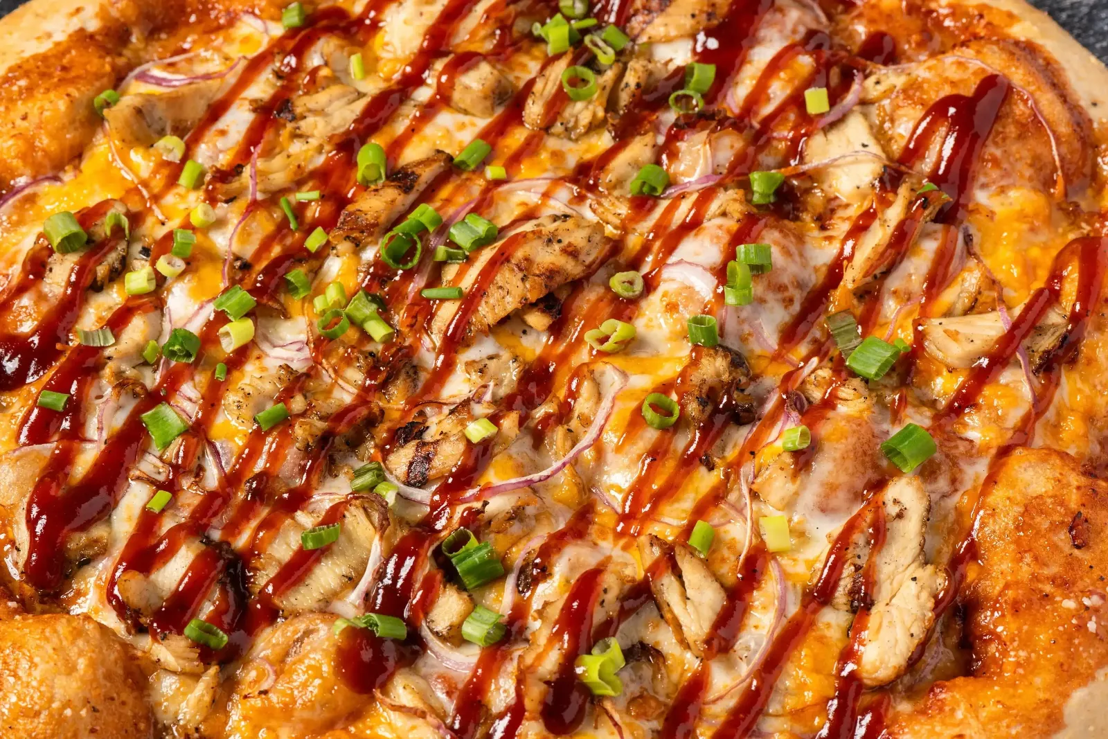 BBQ Chicken Pizza_compressed