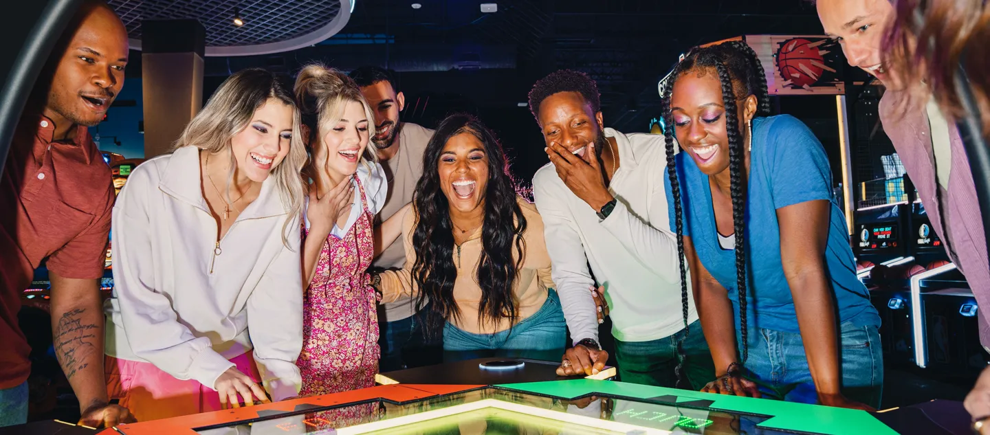 Dave & Busters