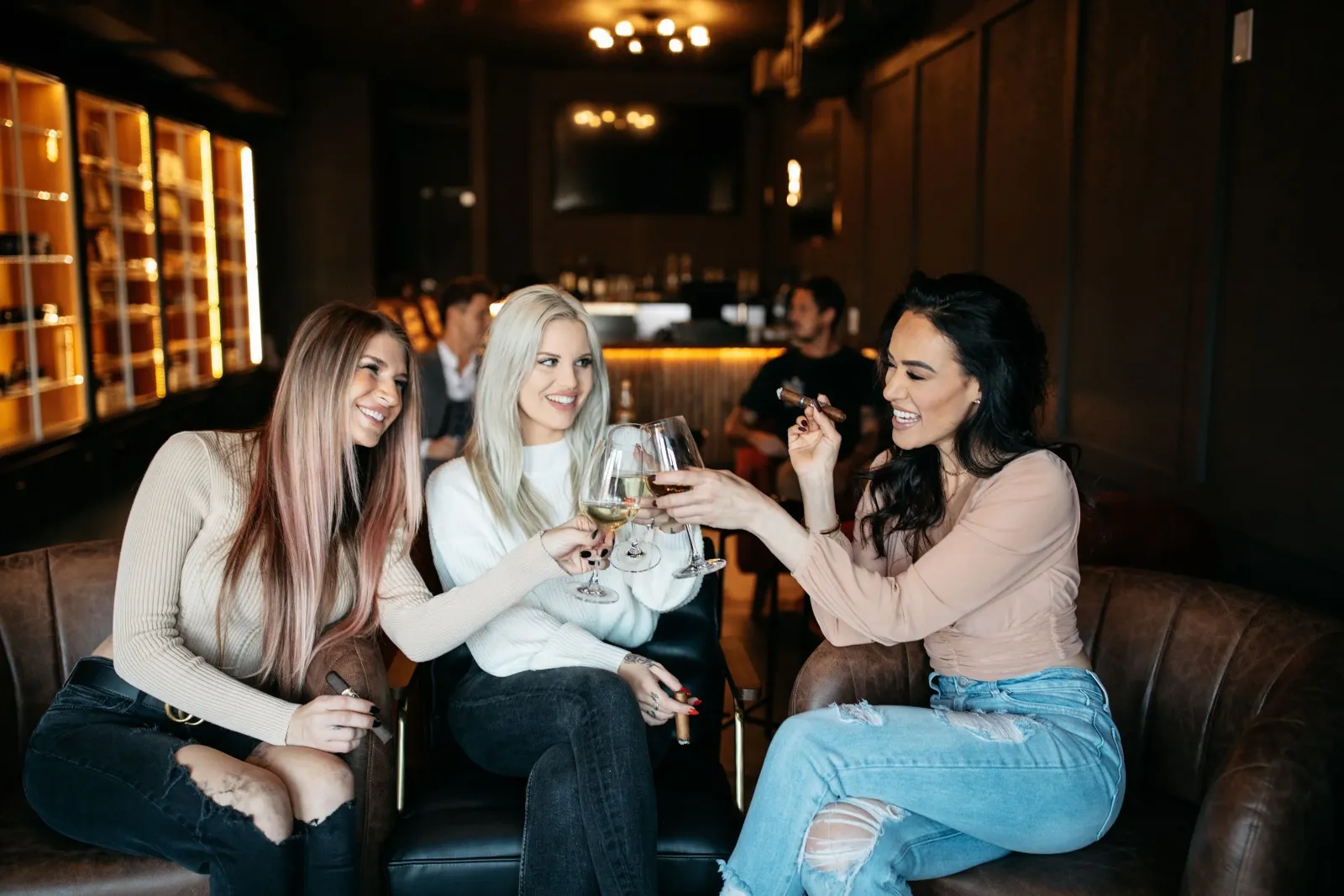 Estate Cigars & Social