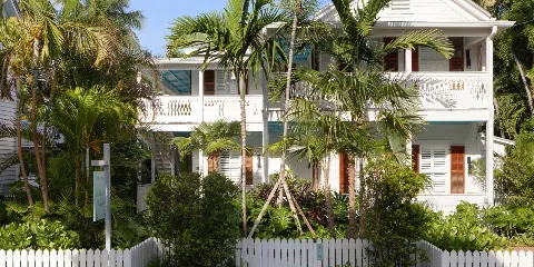 Winslow's Bungalows, exterior