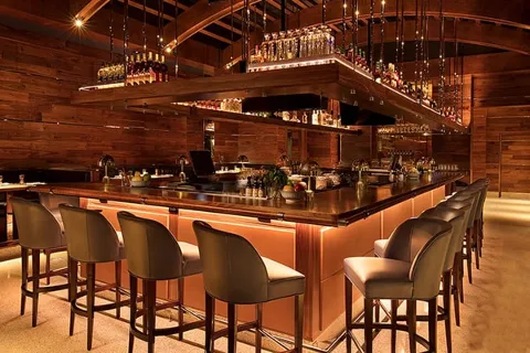 The Tavern Bar at 1000 NORTH