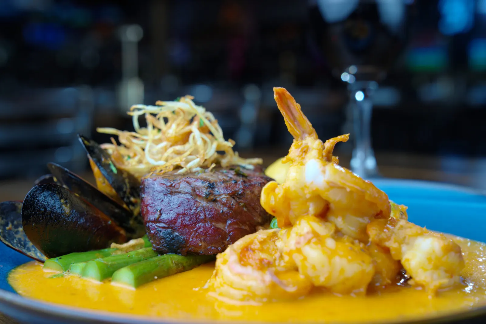 Legends Sports Bar & lounge