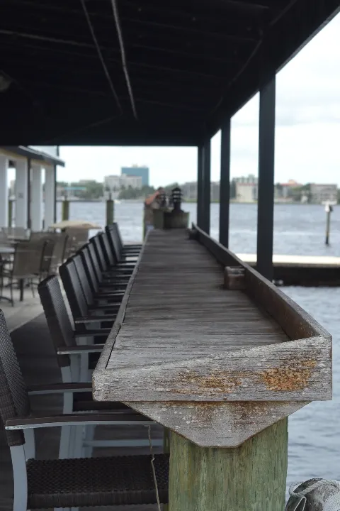 Riverhouse Waterfront Restaurant, food