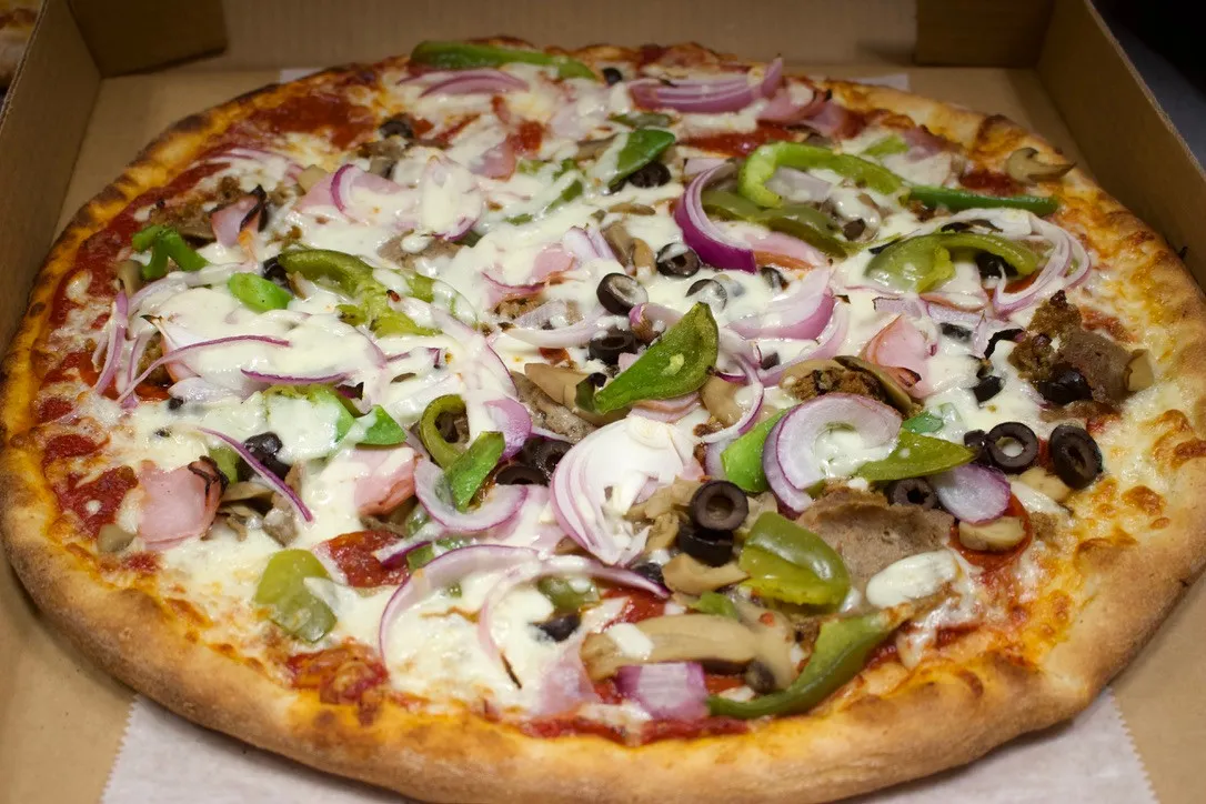 Loutina's Pizza