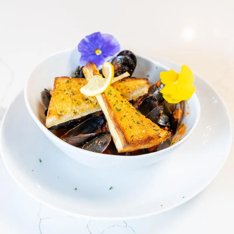 Tiramisu Pizzeria & Trattoria