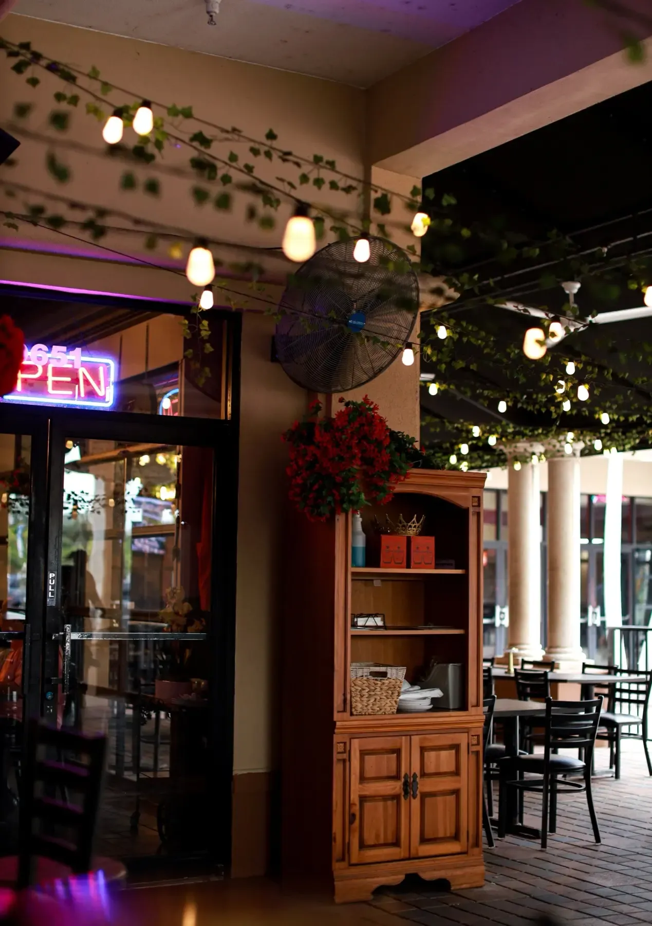Patio Flamenco interior