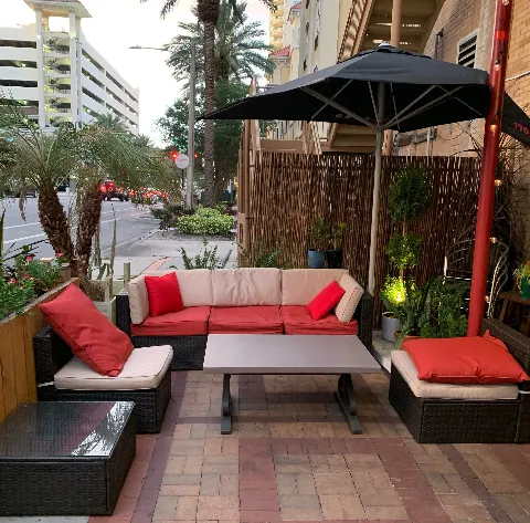 lounge seating.jpeg
