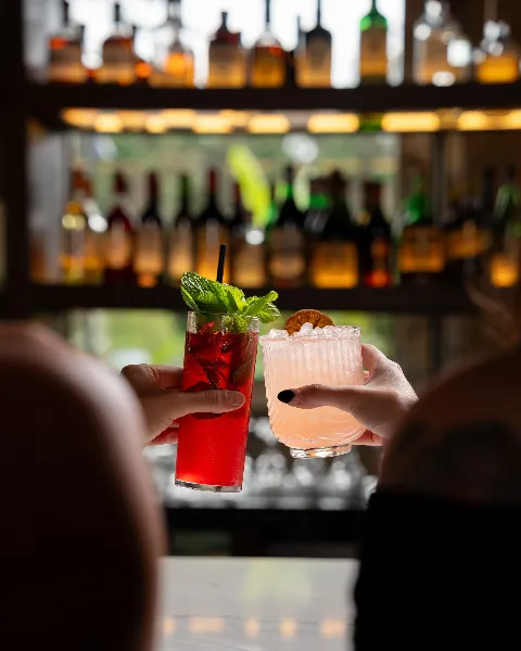 cocktails-7401491.jpg