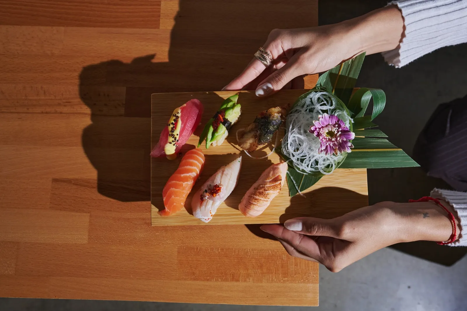 Nigiri flight variety