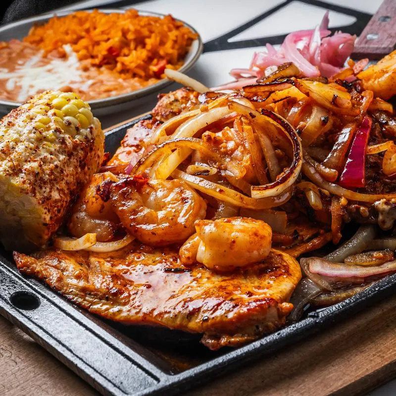 Plaza Tapatia Mexican Restaurant Bar and Grill