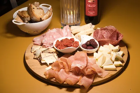 Bruschetta-Francesca_TagliereMisto_SalumiFormaggi