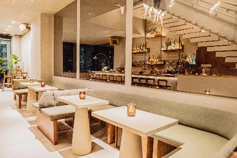 Intimate Craft Cocktail Bar