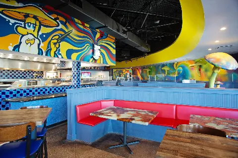 mellow mushroom dining room