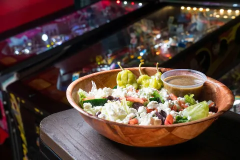 Stingrays Bar Grill & Arcade, food