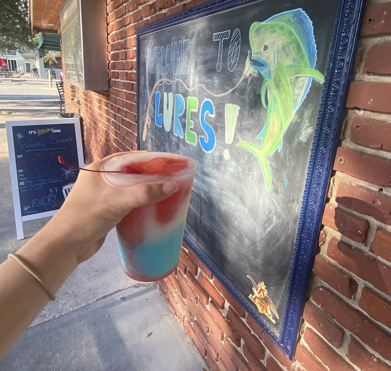 happy hour
