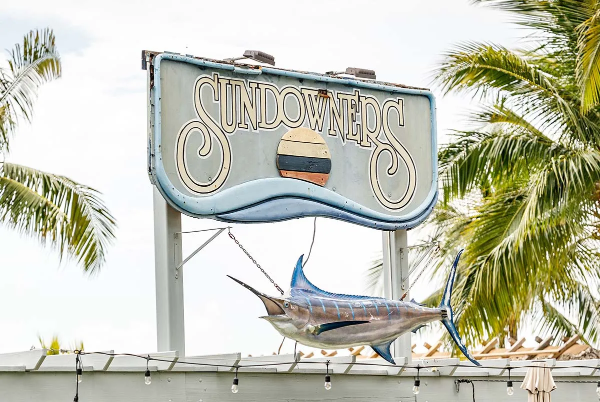 Sundowners/Salty's Bar and Grill/Cactus Jacks