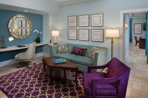 Biltmore Hotel Miami-Coral Gables Suite One Bedroom Double Queen Living