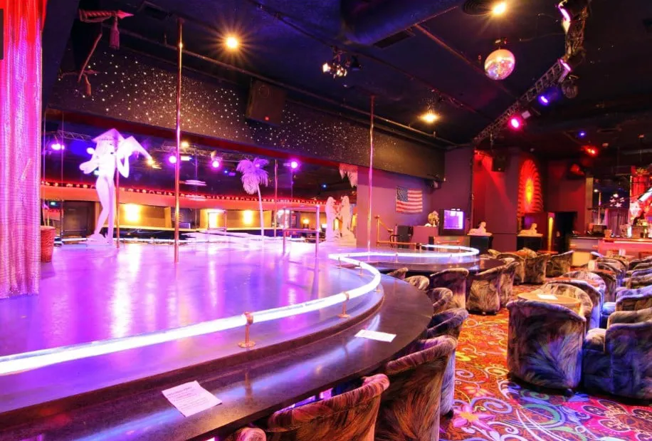 Showgirls Mens Club, unknown