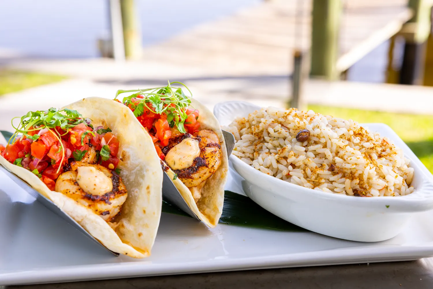 Frigate's Waterfront Bar & Grill
