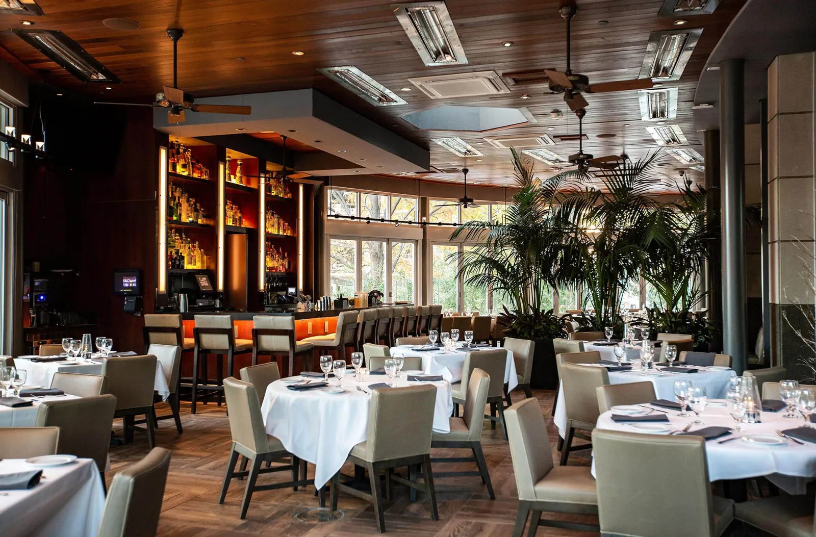 Dining room at Ocean Prime Dallas
