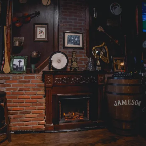 Interior, fire place and decorations