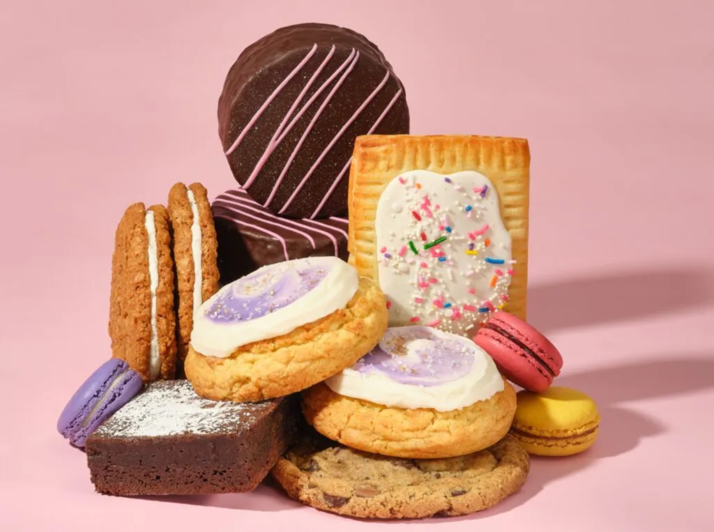 Dessert restaurants near me in Winter Park, FL - The Glass Knife Desserts and Pastries