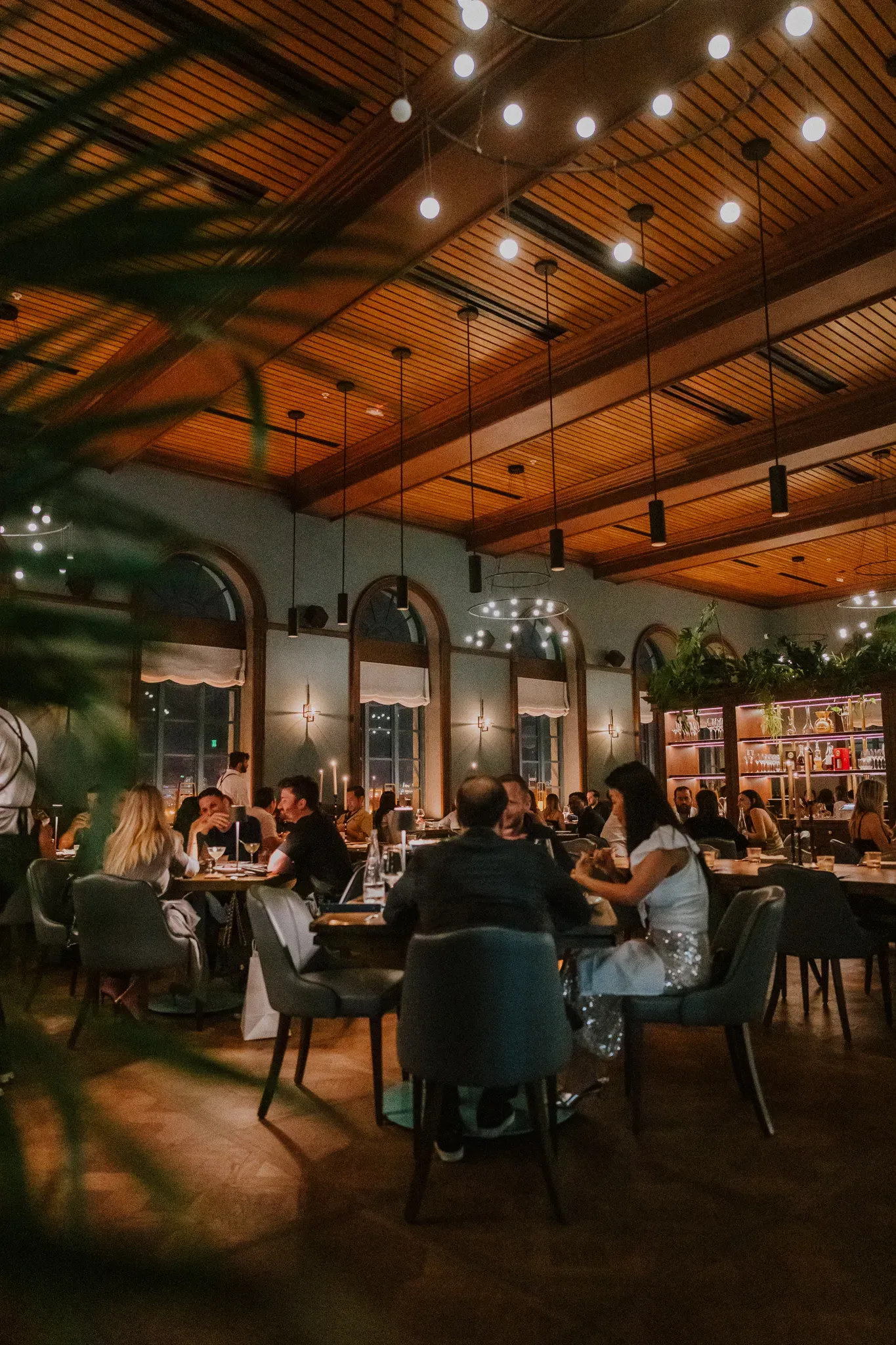 Main dining room at Klaw Miami