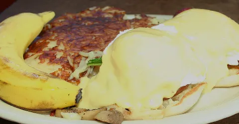 Burg Diner, unknown