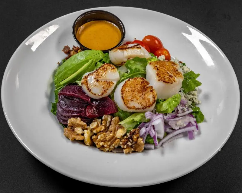 ThirtstyTurtle_SearedScallopCobbsalad_2880x2304