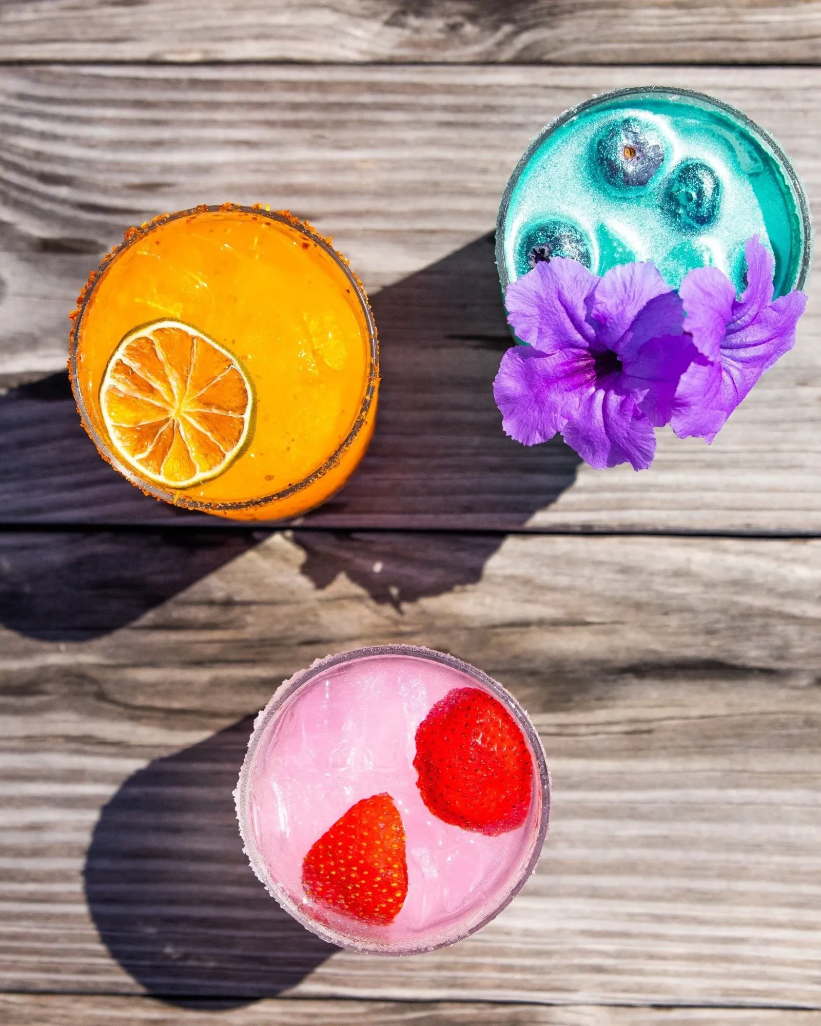Cheers to the holiday season! Join us for Happy Hour, daily from 4 to 6 pm. 
.
.
.
#spacecoast #cocoabeach #cocoabeachdining #spacecoastfood #diningincocoabeach #capecanaveral #melbournefl #lovefl #fl
