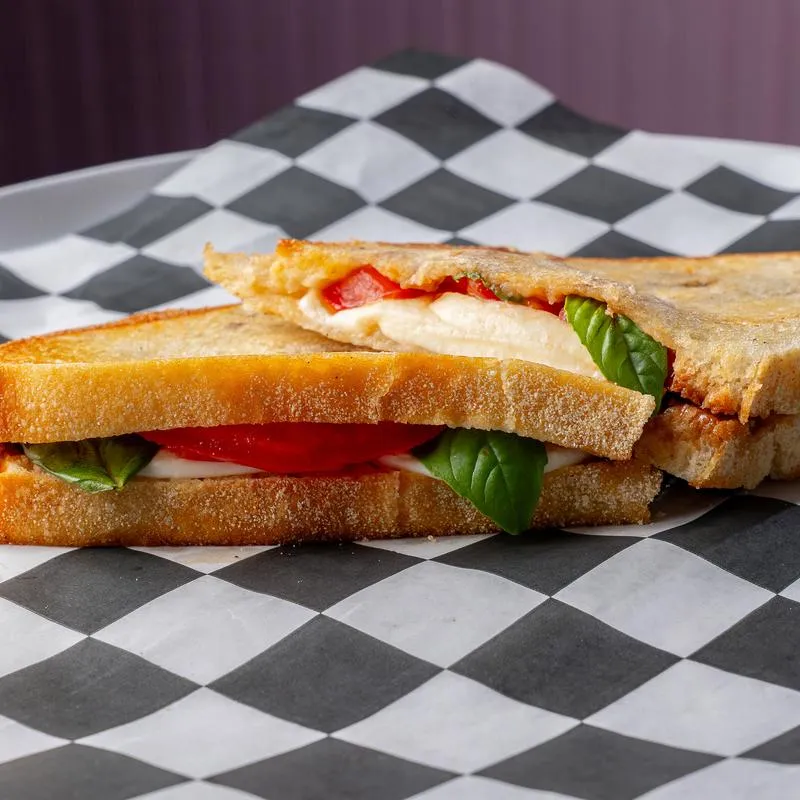 Belle's Pizza Kitchen
