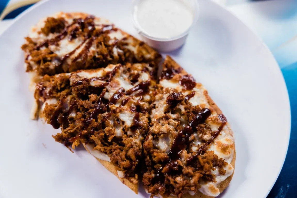 bbq chicken flatbread