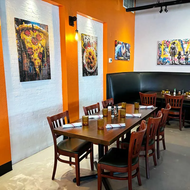 Percoco's Pizza & Pasta, interior