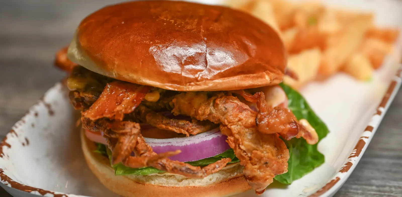 - Lefty's Oyster & Seafood Bar