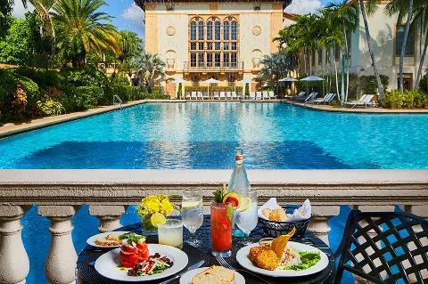 Biltmore Hotel Miami-Coral Gables Dining Cascade Pool
