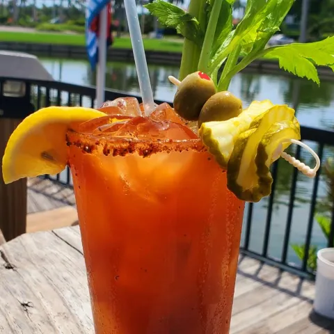 Deck Bar & Grille at Isla, food