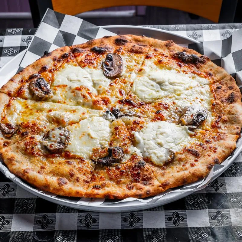 Belle's Pizza Kitchen
