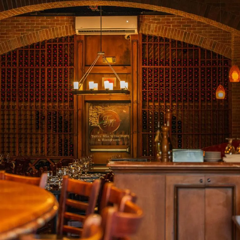 The restaurant's interior space.