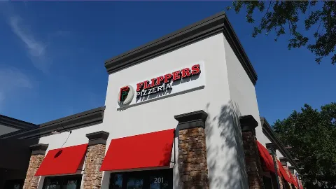 Flippers Pizza Co Tampa FL - South Tampa
