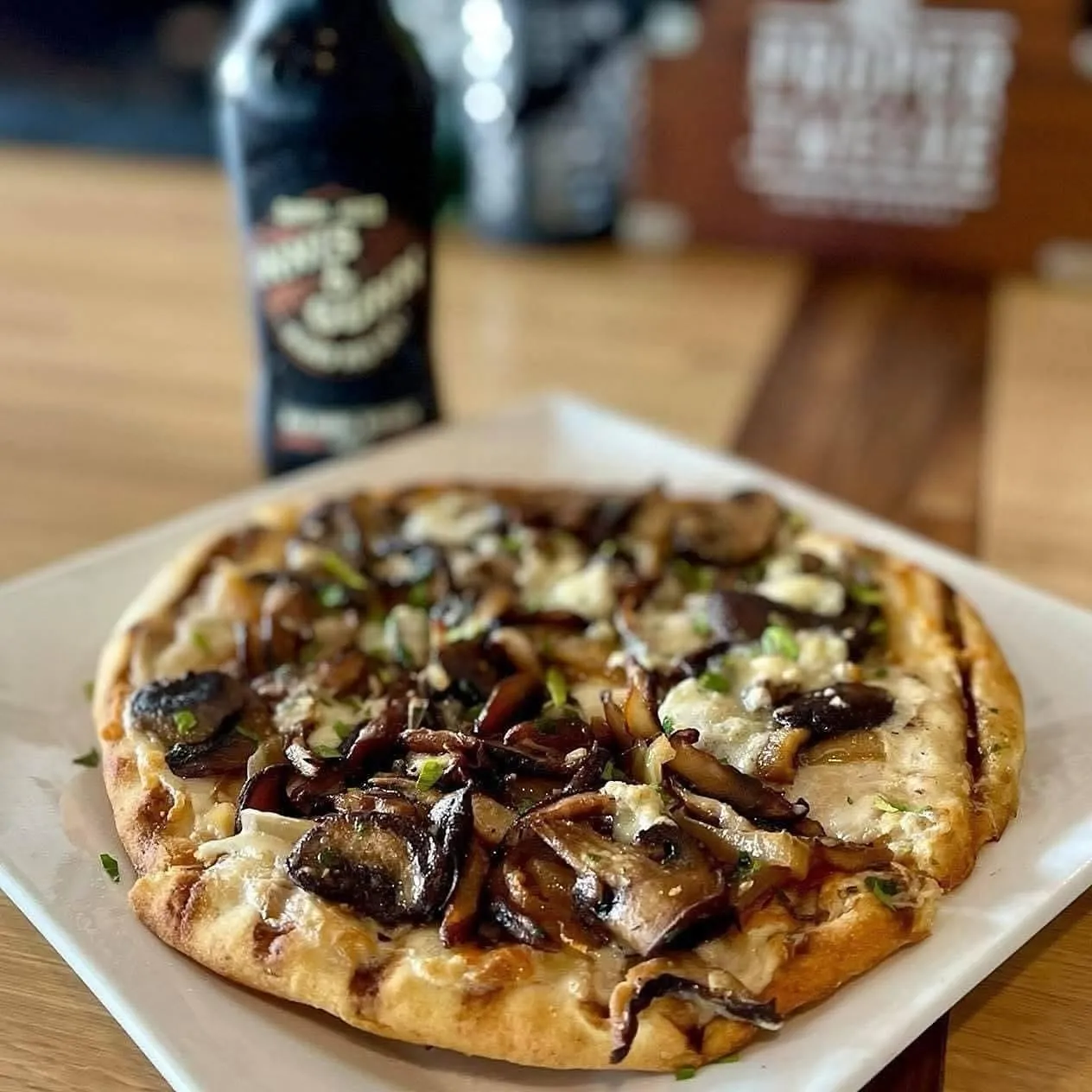 Flatbread with Mushrooms