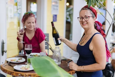 Viv Wine Bistro, unknown