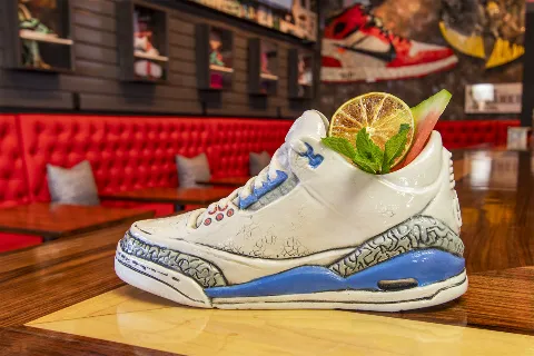 Grails Miami - Restaurant & Sports Bar, drink