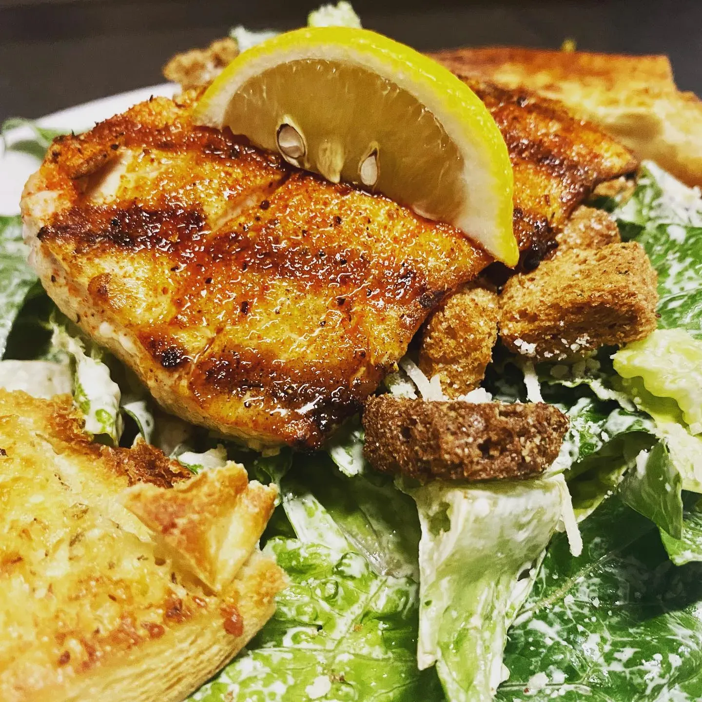 Rustys Raw Bar & Grill