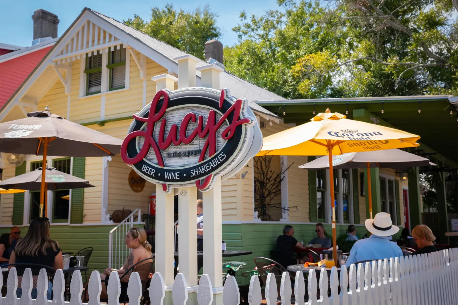 Lucy's in the Square