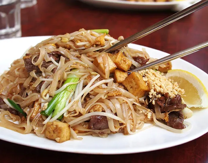 Sushi-Thai Downtown, food