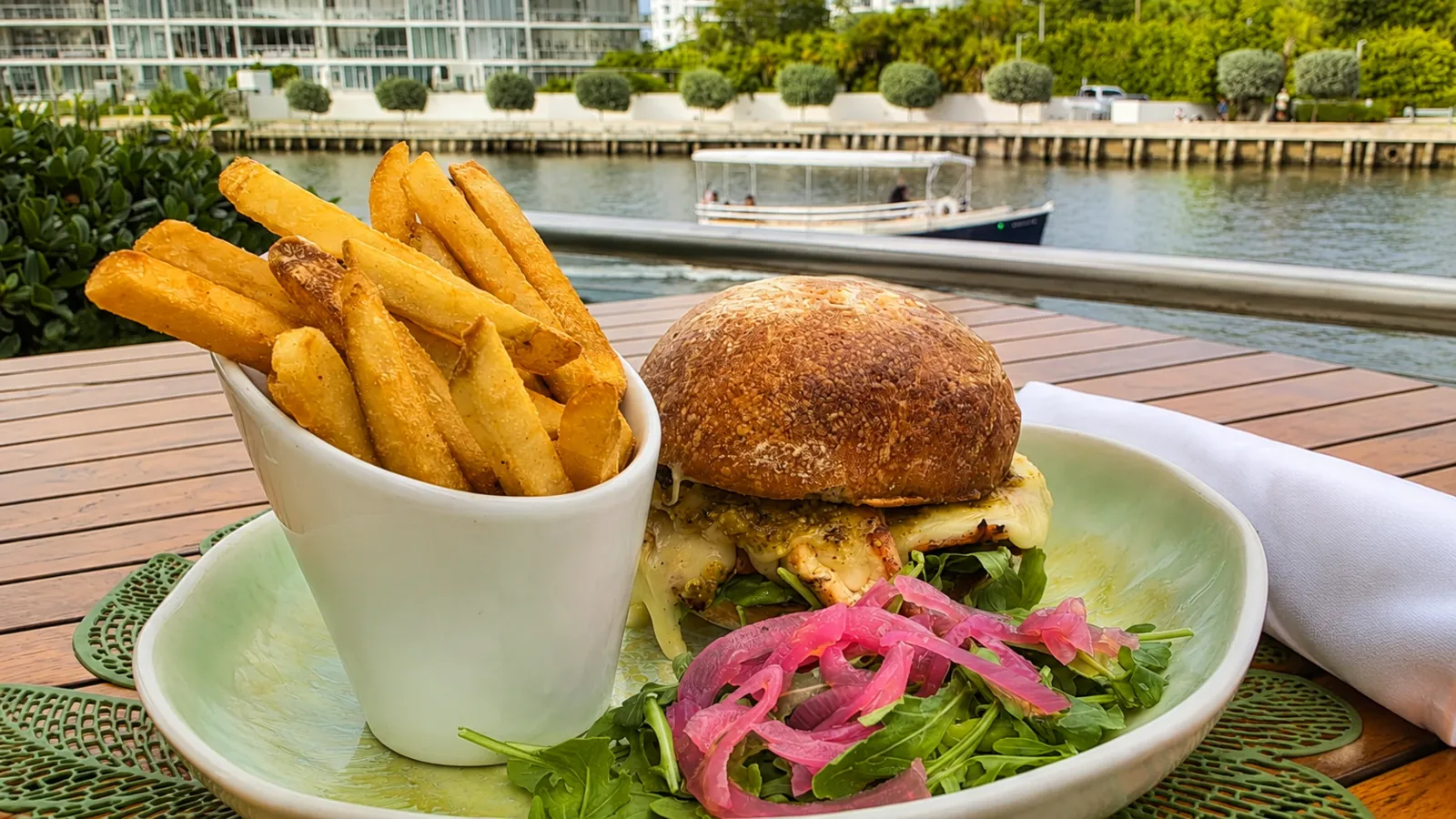 SeaSpray Inlet Grill